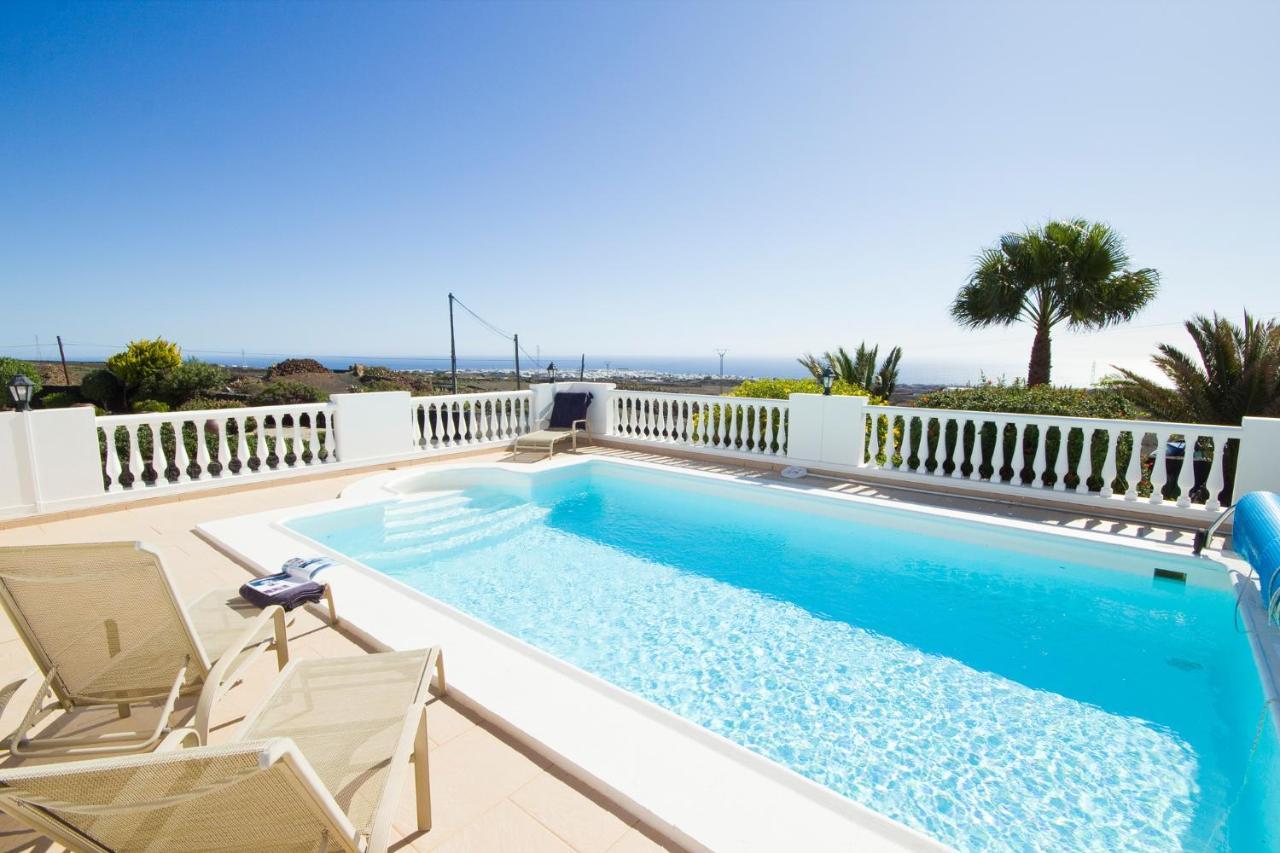Casa Alba - By Az Rentals Tias Exterior photo
